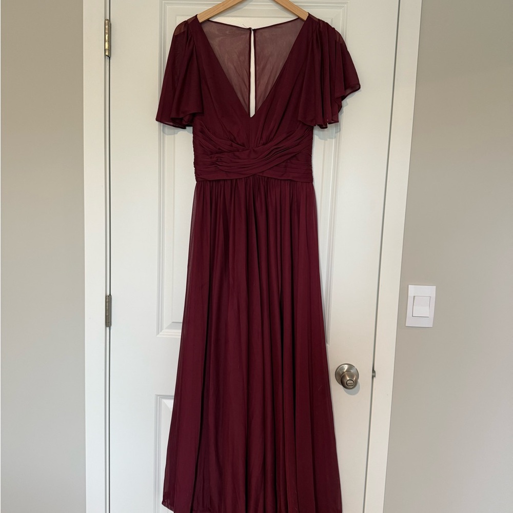 Elegant Burgundy Evening Dress